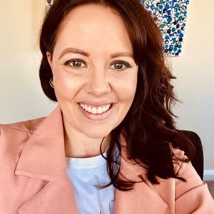 Meet your Posher, Jonita